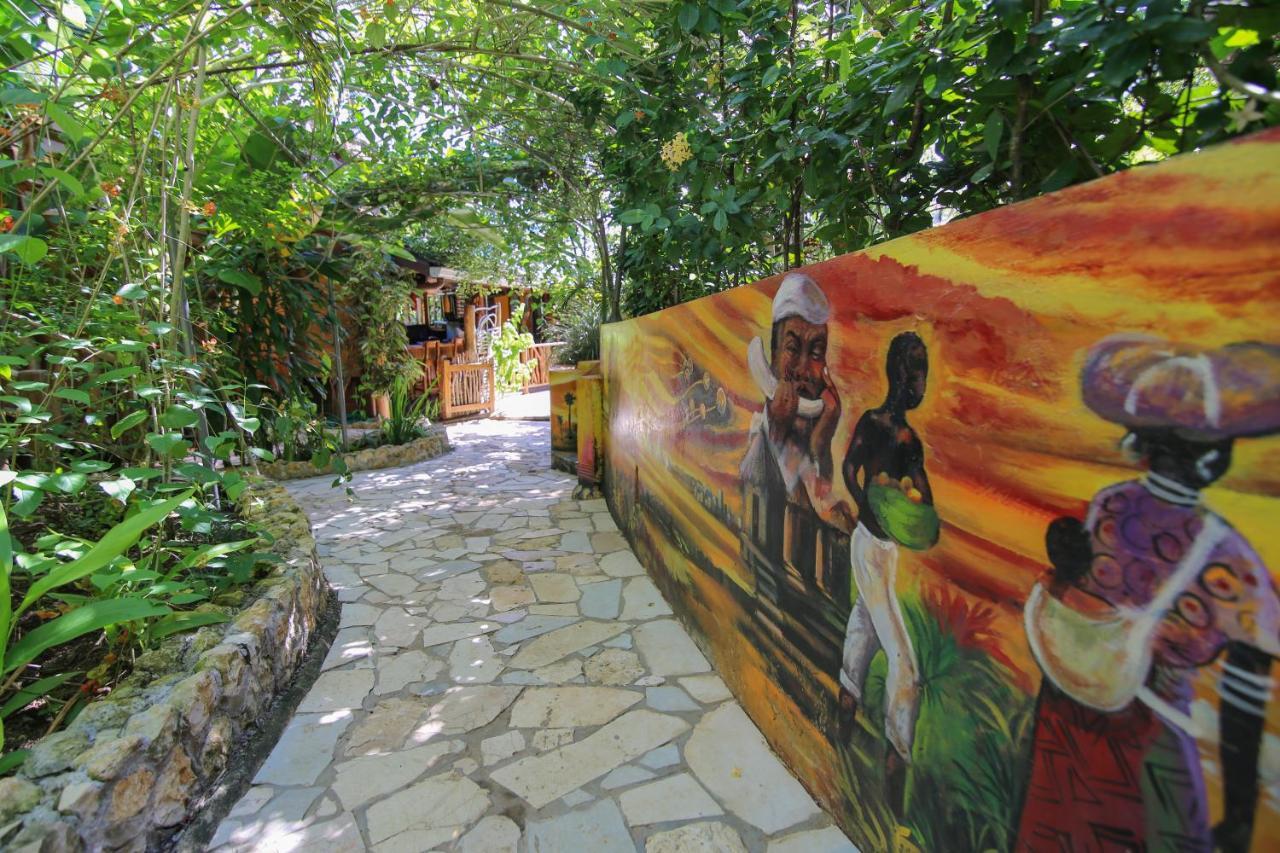 Zimbali Culinary Retreats Villa Negril Exterior photo